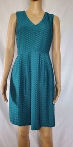 Green Enfocus Studio Dress-Midi-Size 6